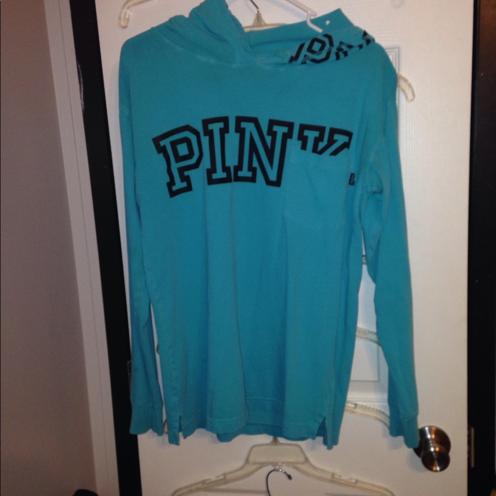 hoodie/shirt